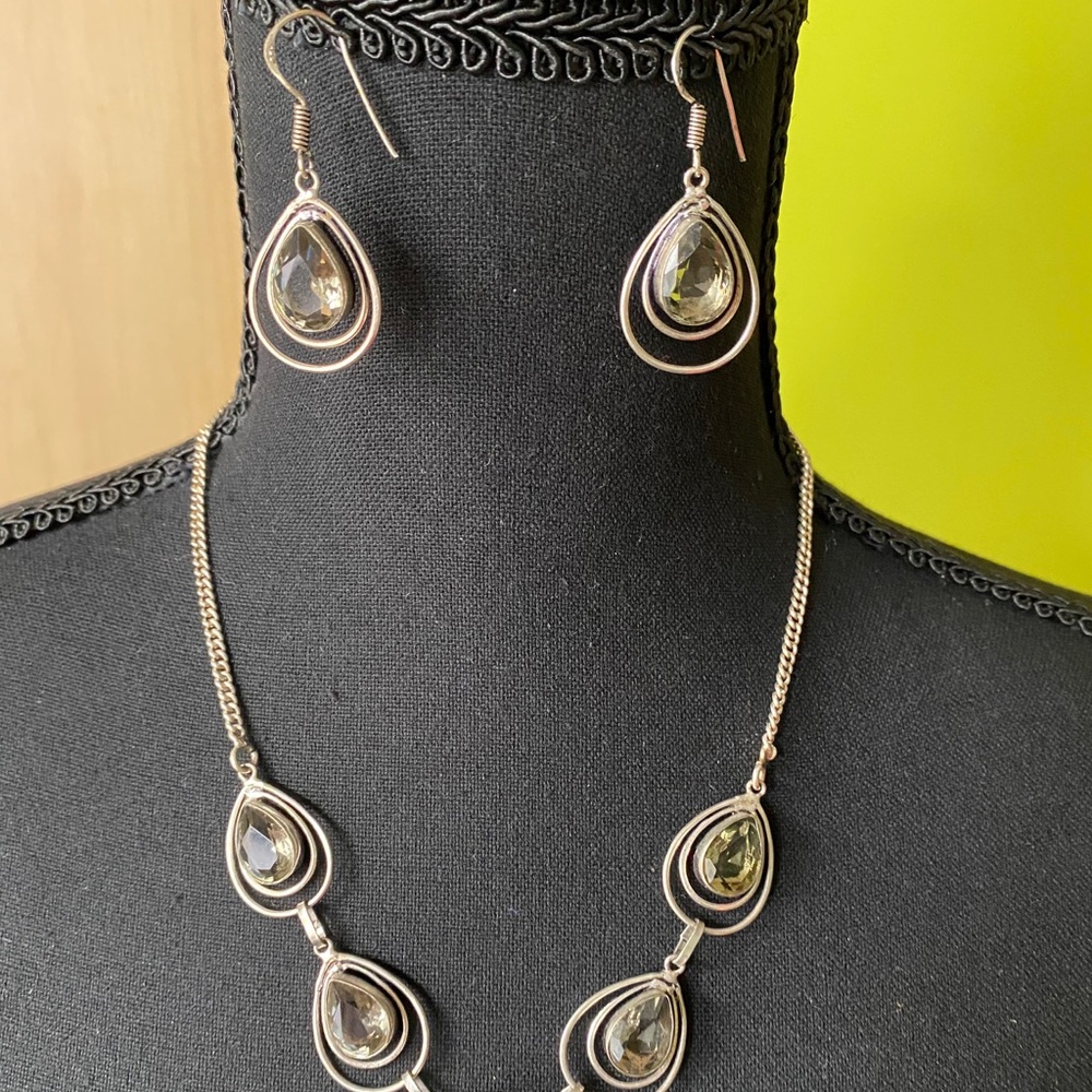 Silver Necklace and Earrings set